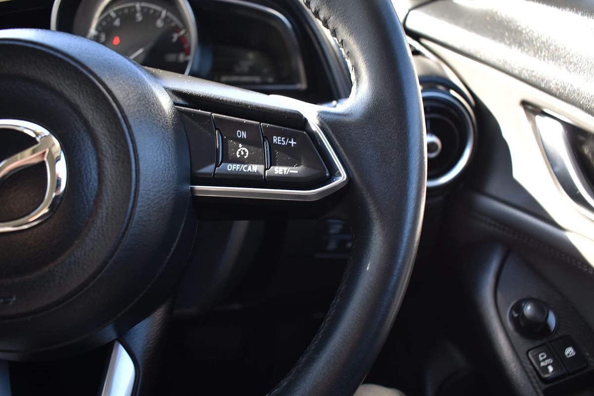 2023 Mazda CX-3 sTouring DK