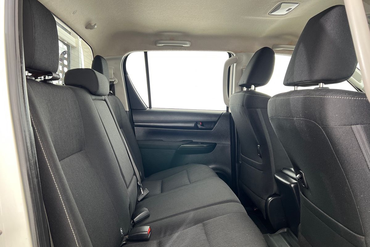 2020 Toyota Hilux SR GUN126R 4X4