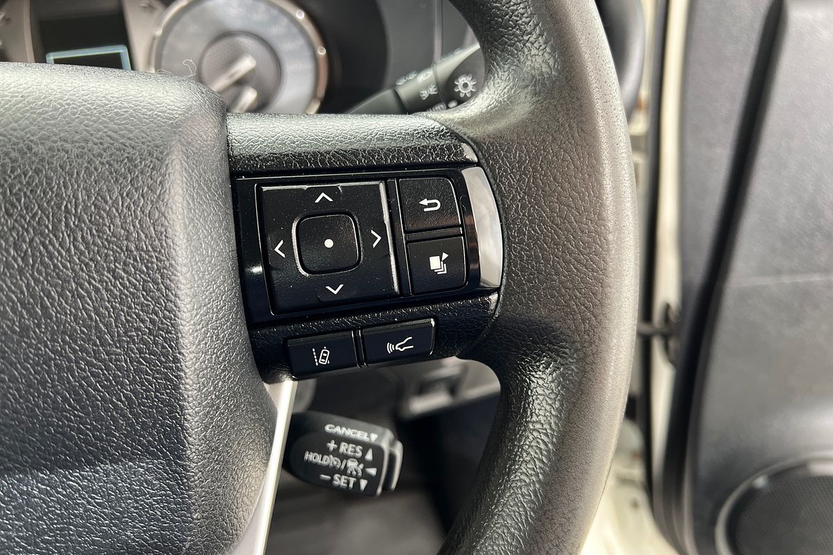 2020 Toyota Hilux SR GUN126R 4X4