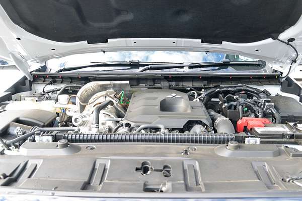 2024 Mitsubishi Triton GLS MV 4X4
