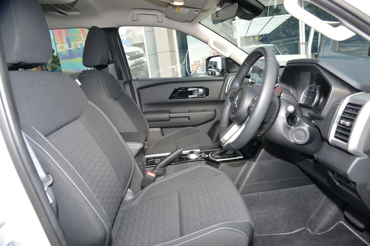 2024 Mitsubishi Triton GLS MV 4X4