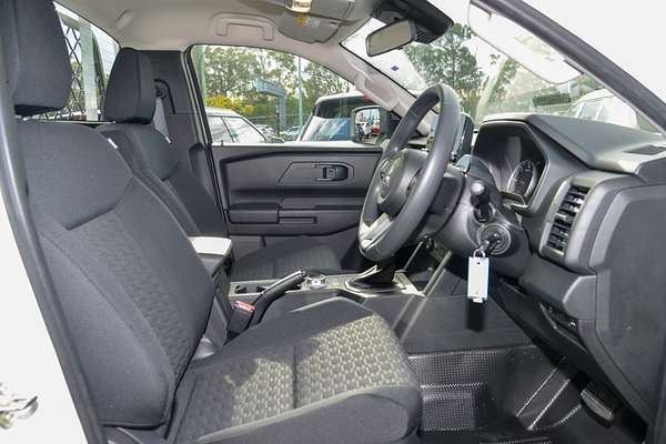 2024 Mitsubishi Triton GLX MV 4X4
