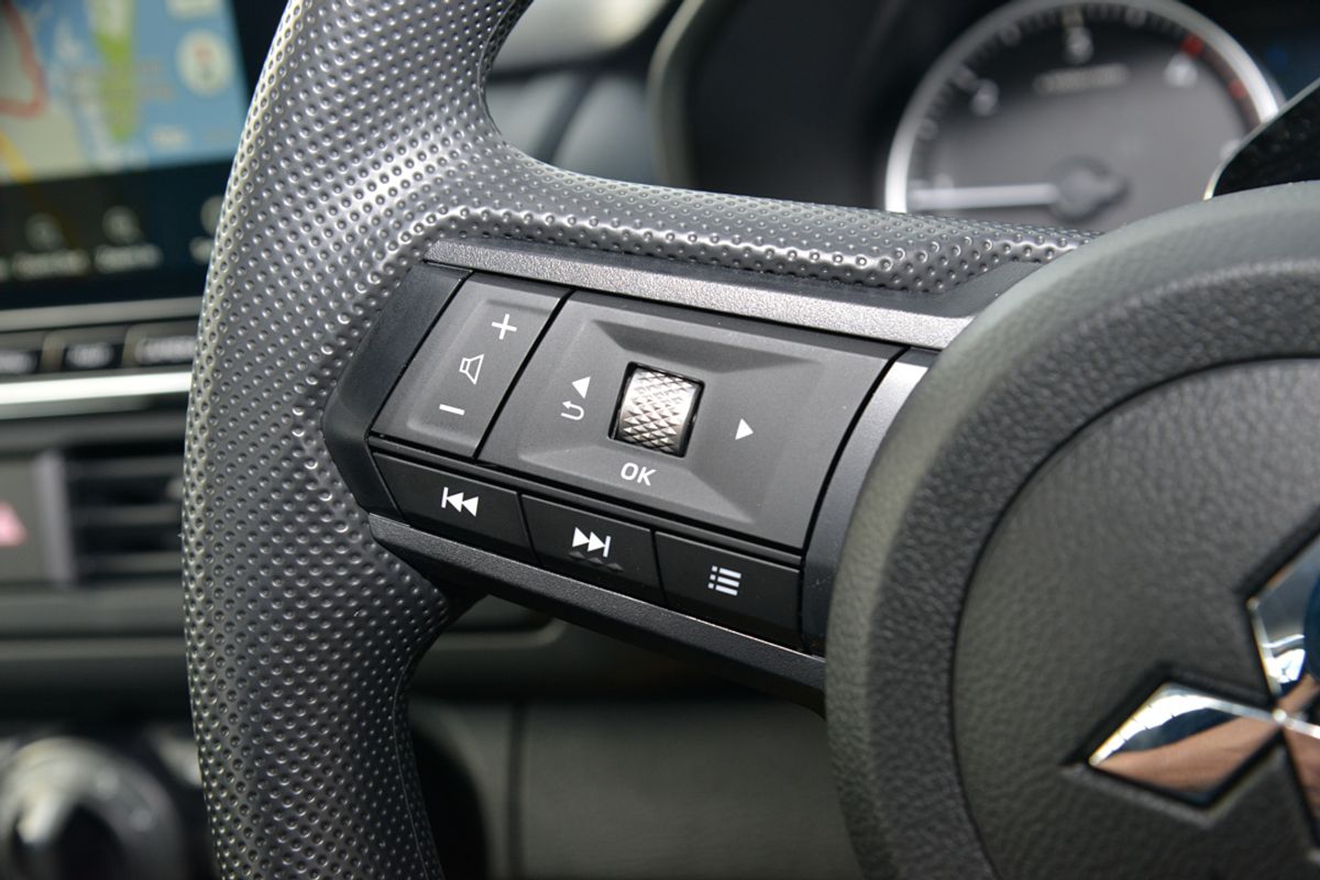 2024 Mitsubishi Triton GLX MV 4X4