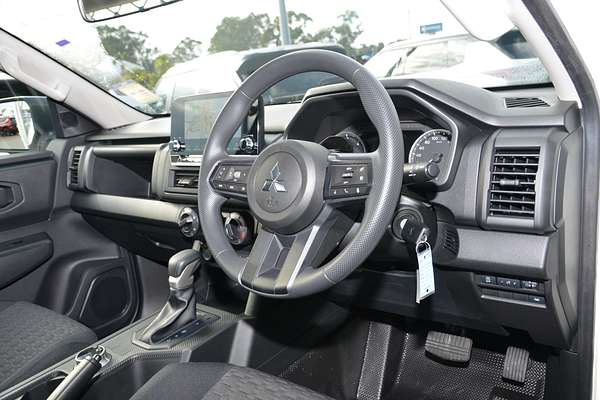 2024 Mitsubishi Triton GLX MV 4X4