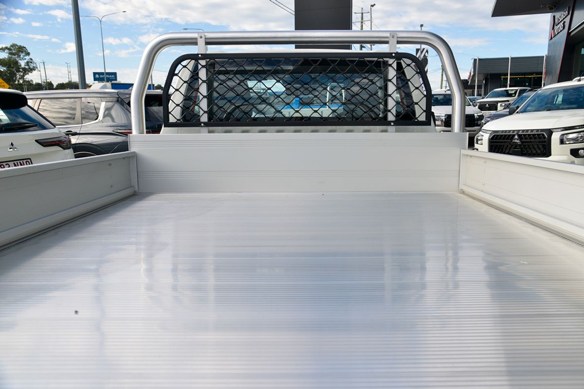 2024 Mitsubishi Triton GLX MV 4X4