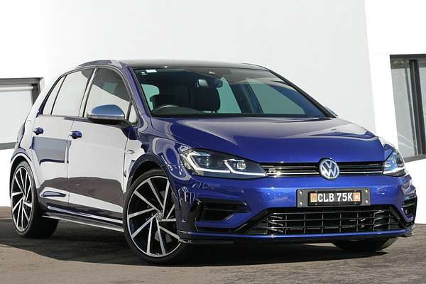 2017 Volkswagen Golf R 7