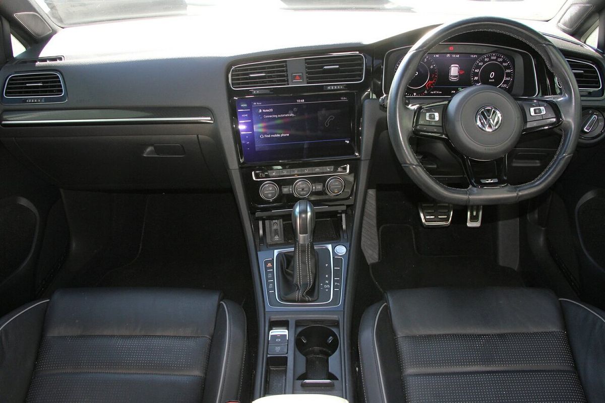 2017 Volkswagen Golf R 7