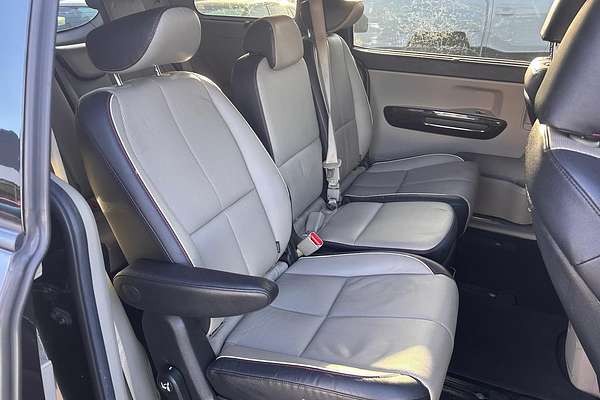 2019 Kia Carnival Platinum YP