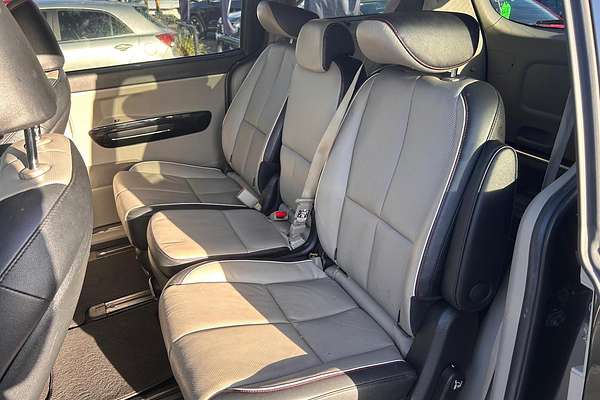 2019 Kia Carnival Platinum YP