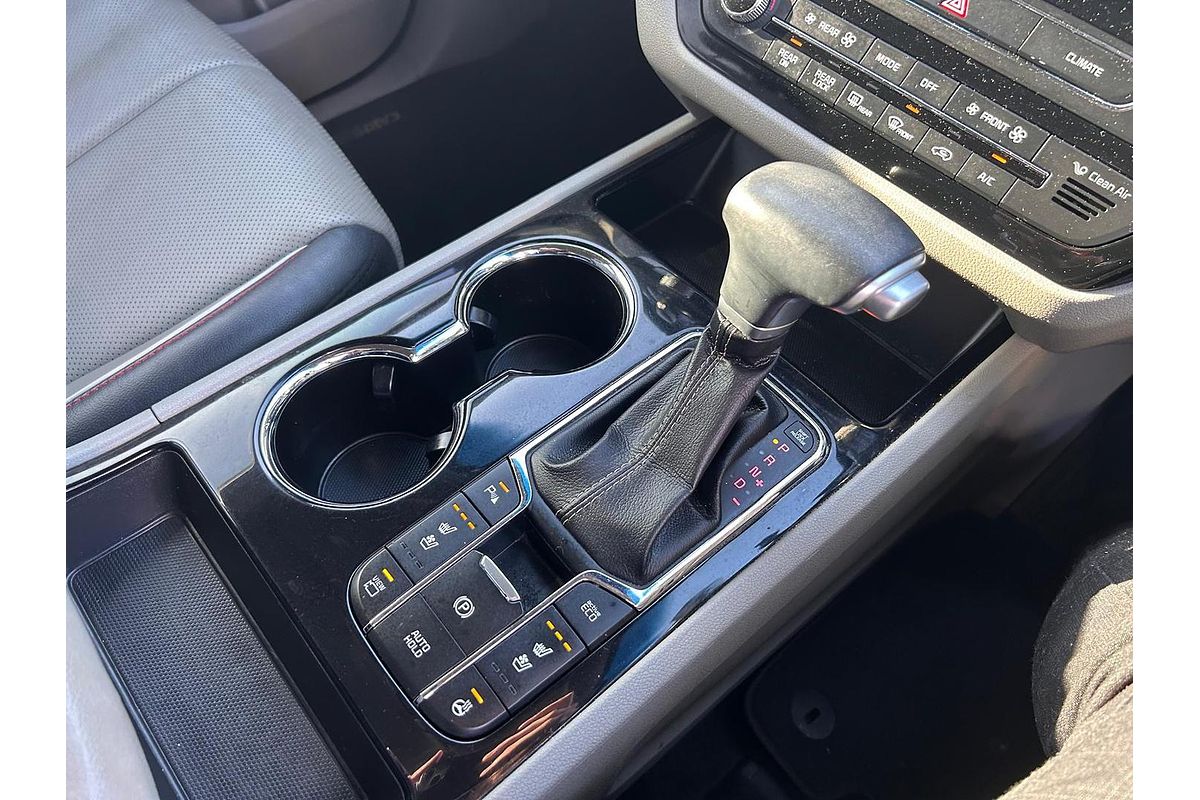 2019 Kia Carnival Platinum YP
