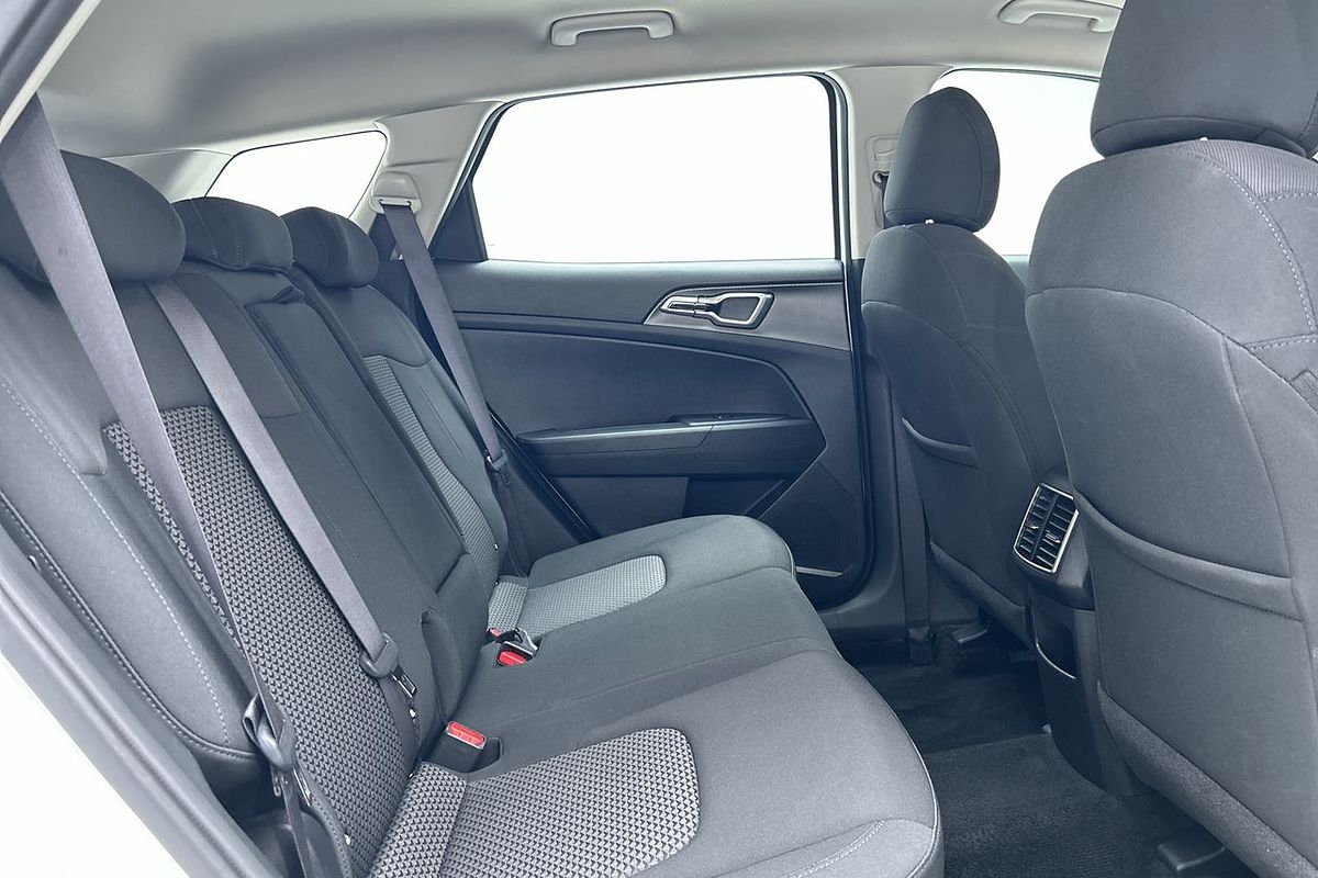 2024 Kia Sportage S NQ5