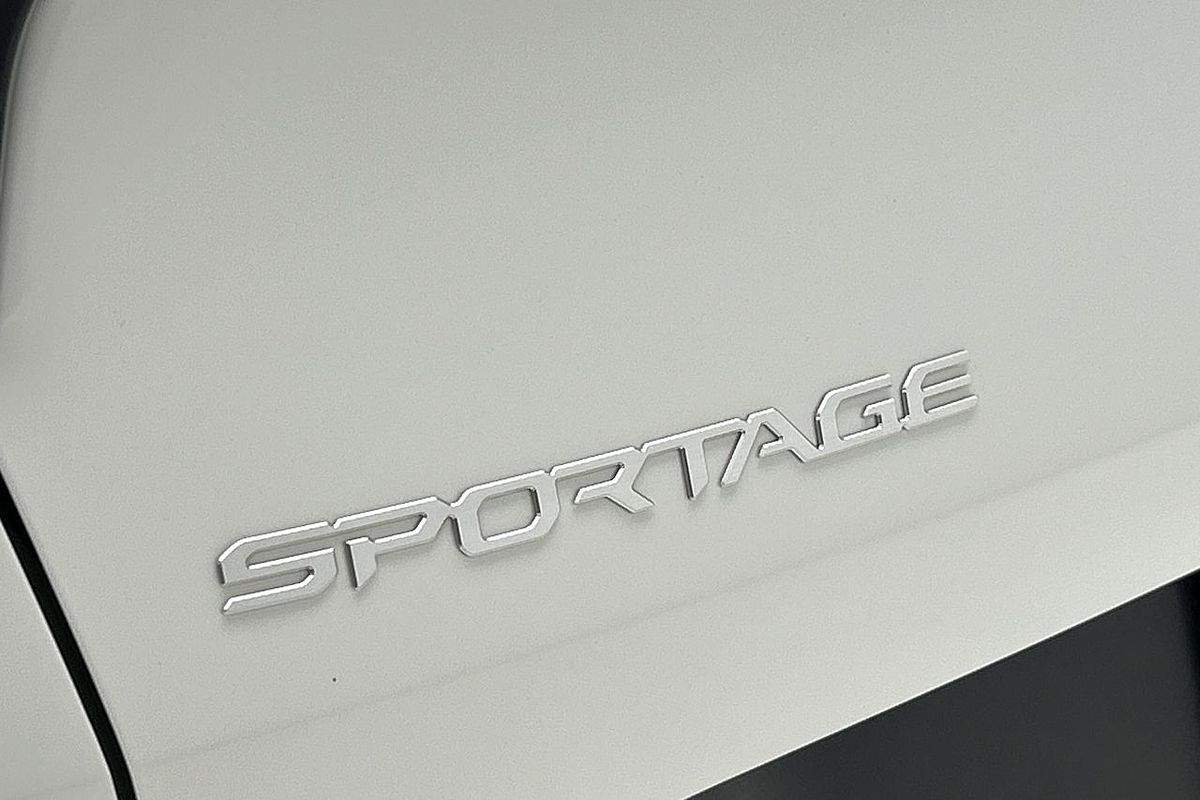 2024 Kia Sportage S NQ5