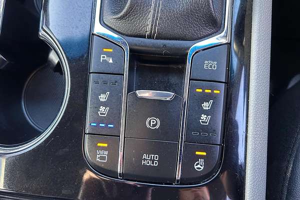 2019 Kia Carnival Platinum YP