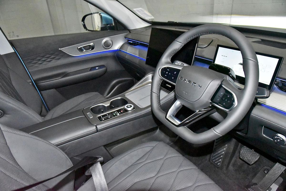 2025 Chery Tiggo 8 Super Hybrid Ultimate T31