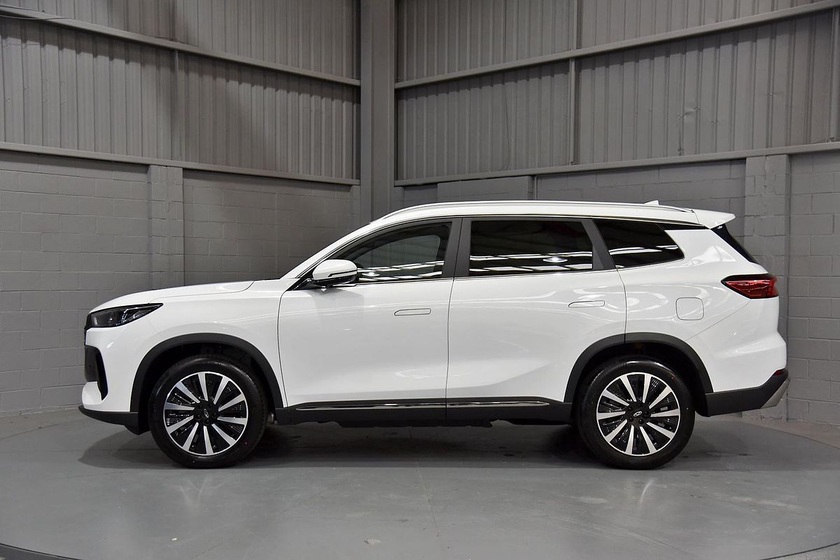 2025 Chery Tiggo 8 Super Hybrid Ultimate T31