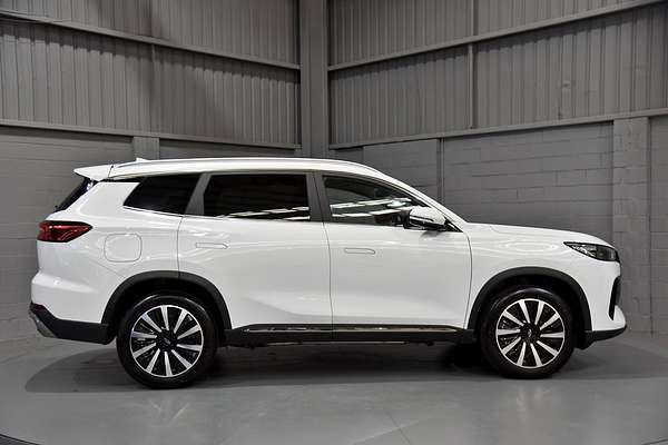 2025 Chery Tiggo 8 Super Hybrid Ultimate T31