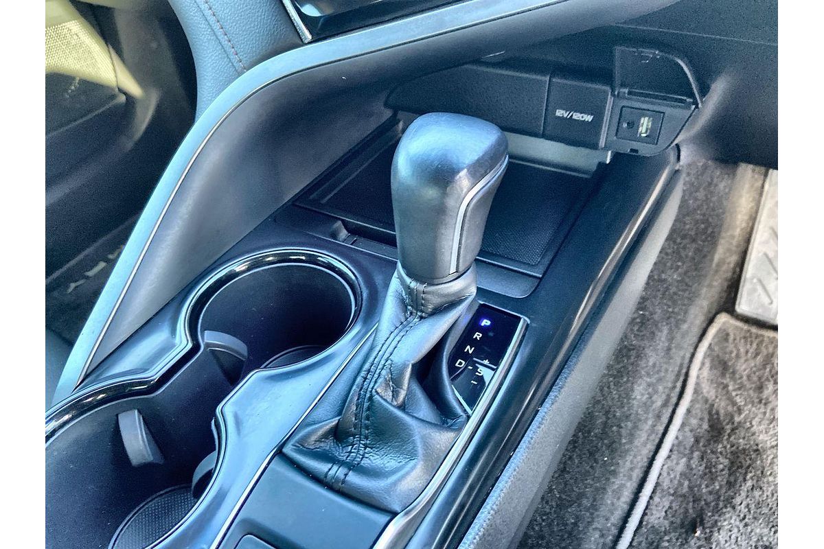 2018 Toyota Camry Ascent ASV70R