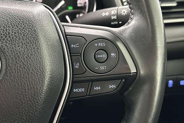 2021 Toyota Camry Ascent Sport AXVH70R