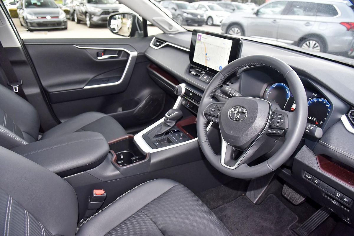2024 Toyota RAV4 Cruiser AXAH52R