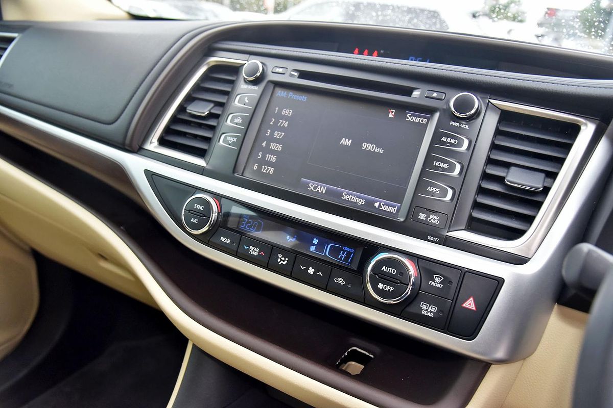2016 Toyota Kluger Grande GSU55R