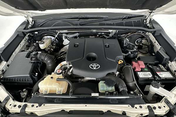 2021 Toyota Hilux SR GUN126R 4X4