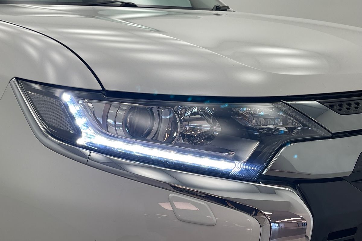 2019 Mitsubishi Outlander PHEV ES ADAS ZL