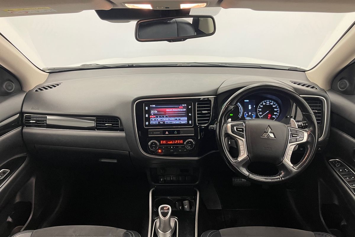 2019 Mitsubishi Outlander PHEV ES ADAS ZL