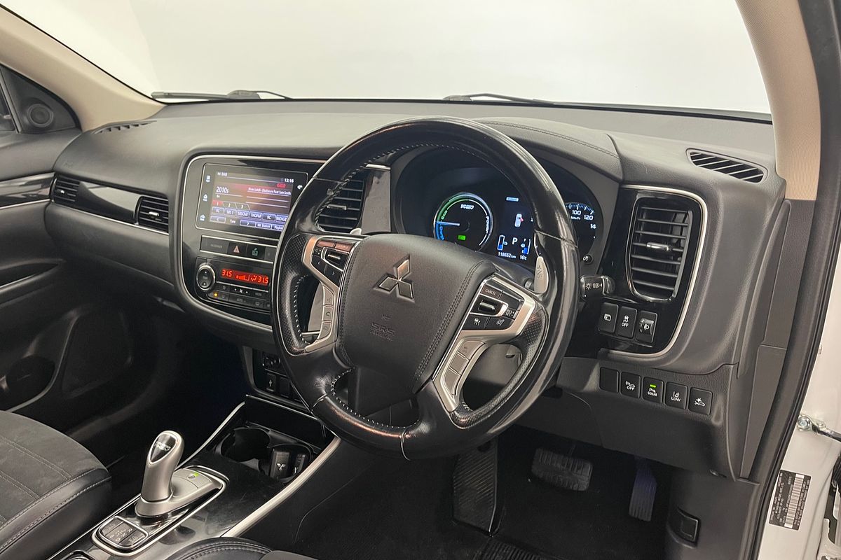 2019 Mitsubishi Outlander PHEV ES ADAS ZL