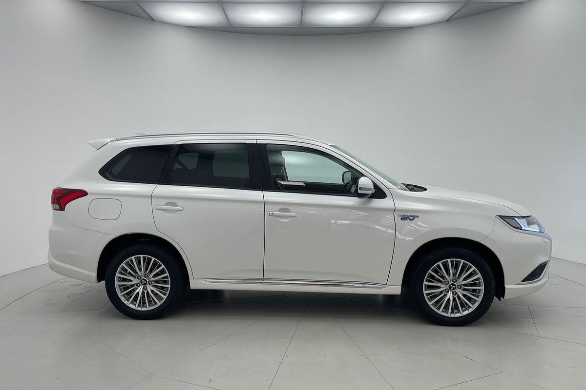 2019 Mitsubishi Outlander PHEV ES ADAS ZL
