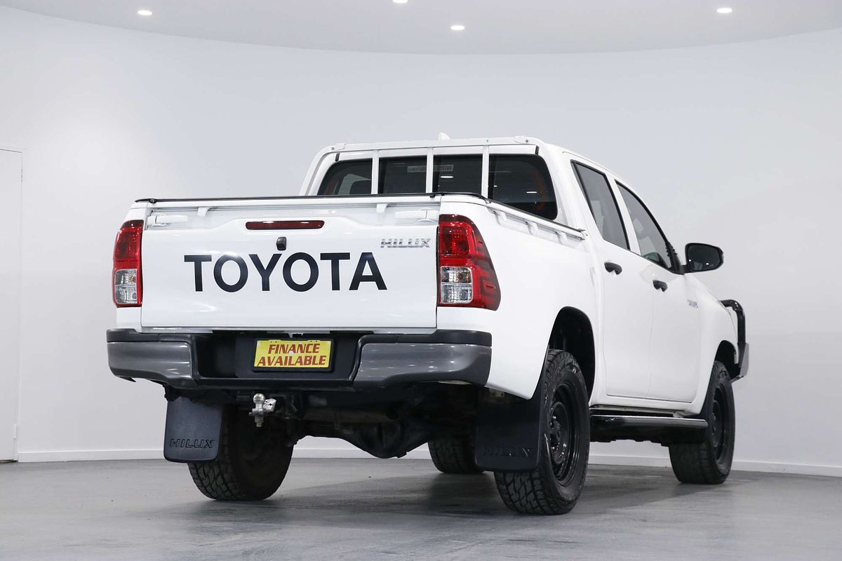 2022 Toyota Hilux Workmate GUN125R 4X4