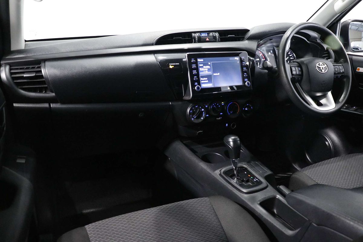 2022 Toyota Hilux Workmate GUN125R 4X4