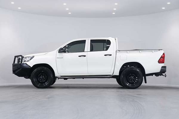 2022 Toyota Hilux Workmate GUN125R 4X4