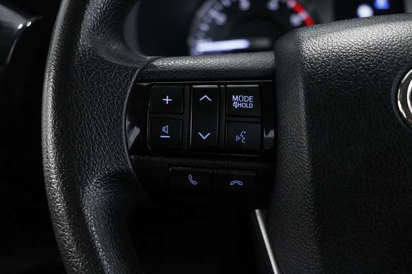2022 Toyota Hilux Workmate GUN125R 4X4