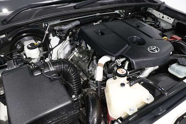 2022 Toyota Hilux Workmate GUN125R 4X4