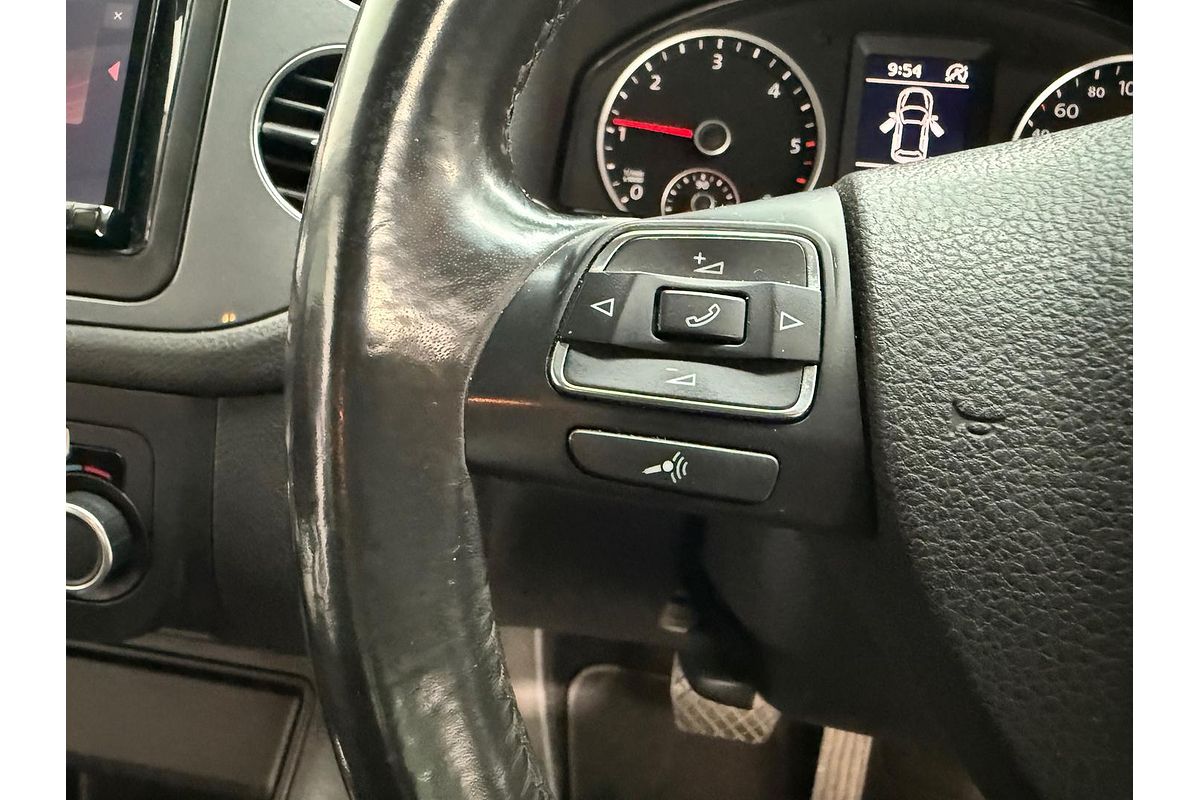 2013 Volkswagen Tiguan 103TDI Pacific 5N