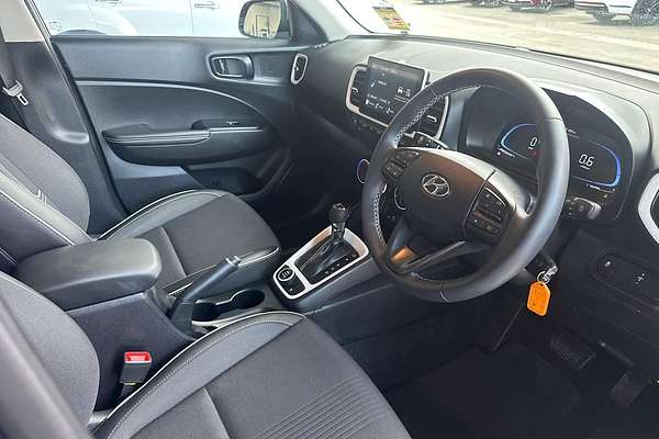 2024 Hyundai Venue Active QX.V5