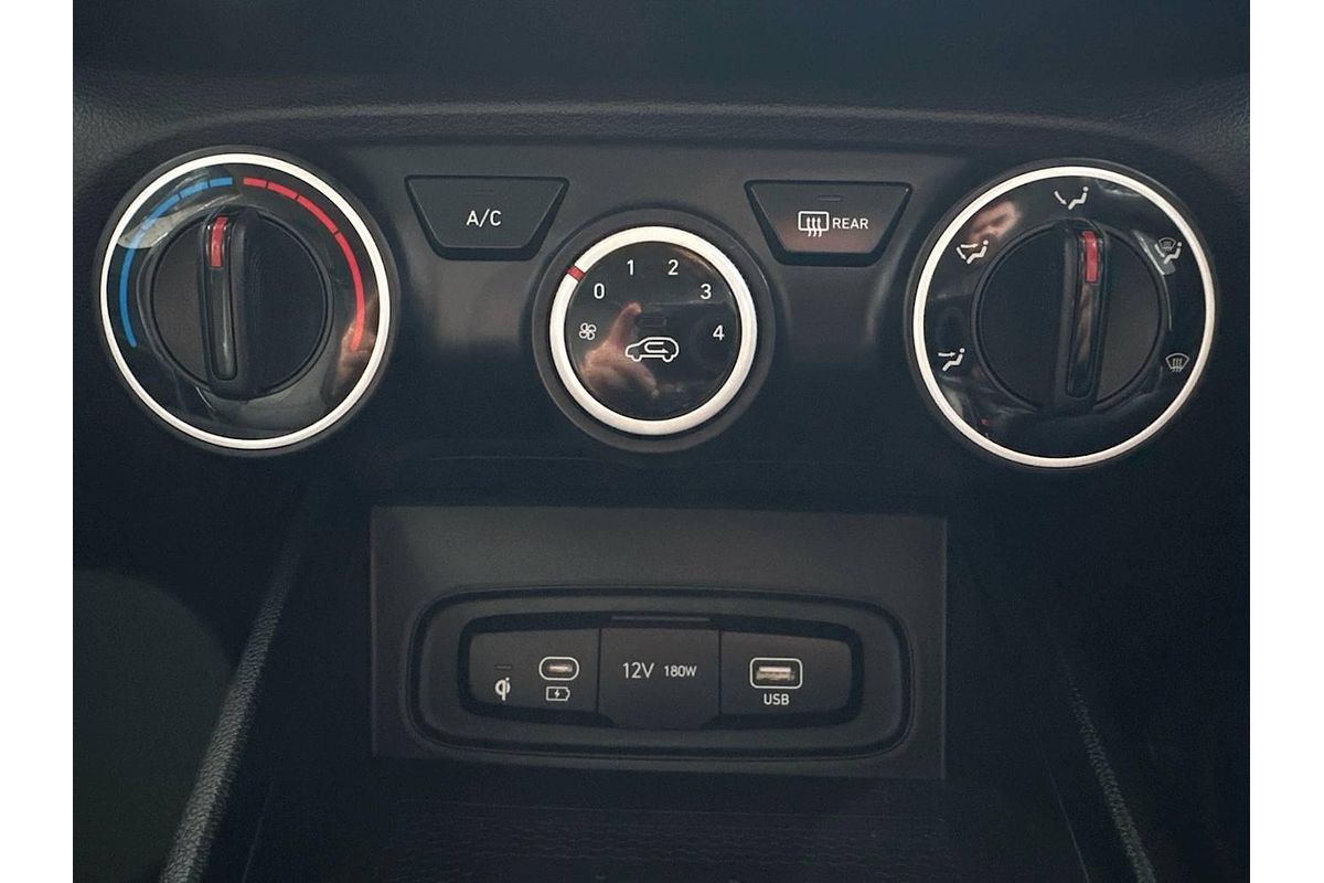 2024 Hyundai Venue Active QX.V5