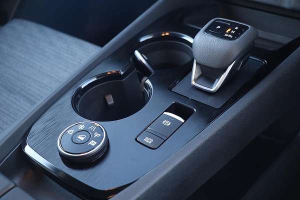 2024 Nissan X-TRAIL ST T33