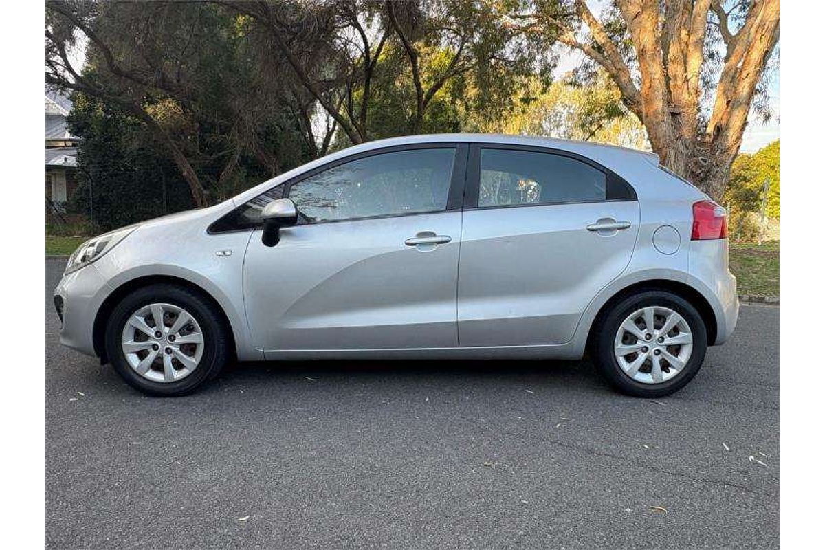 2013 Kia Rio S UB
