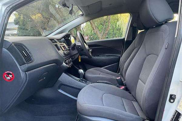 2013 Kia Rio S UB