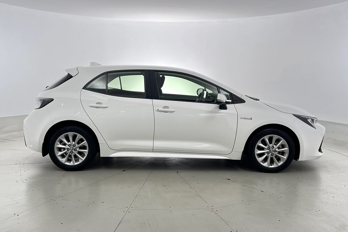 2022 Toyota Corolla Ascent Sport Hybrid ZWE211R