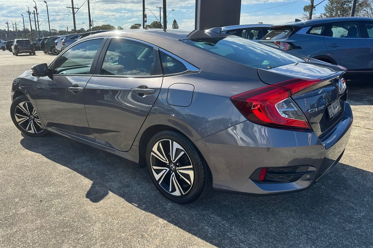 2016 Honda Civic VTi-L 9th Gen