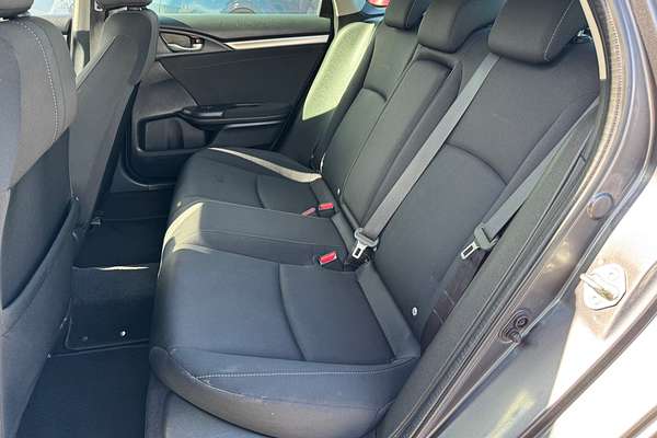 2016 Honda Civic VTi-L 9th Gen