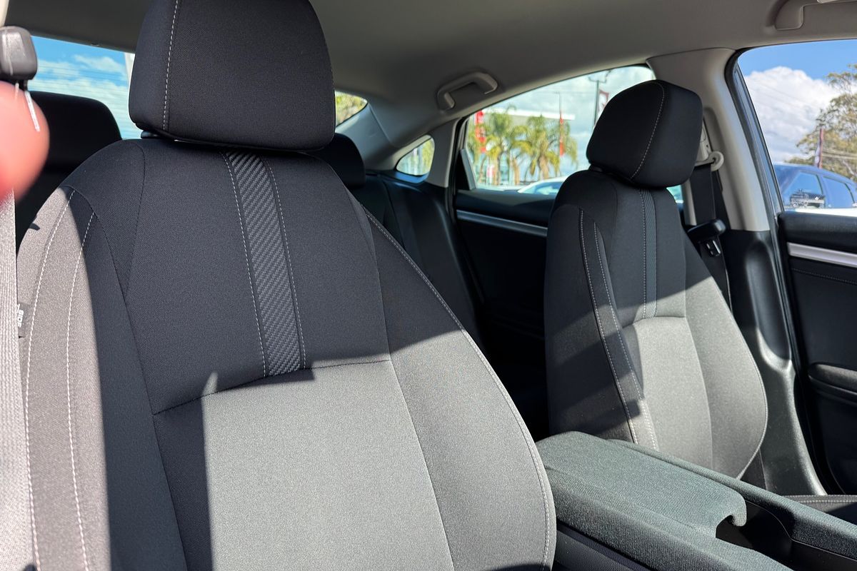 2016 Honda Civic VTi-L 9th Gen