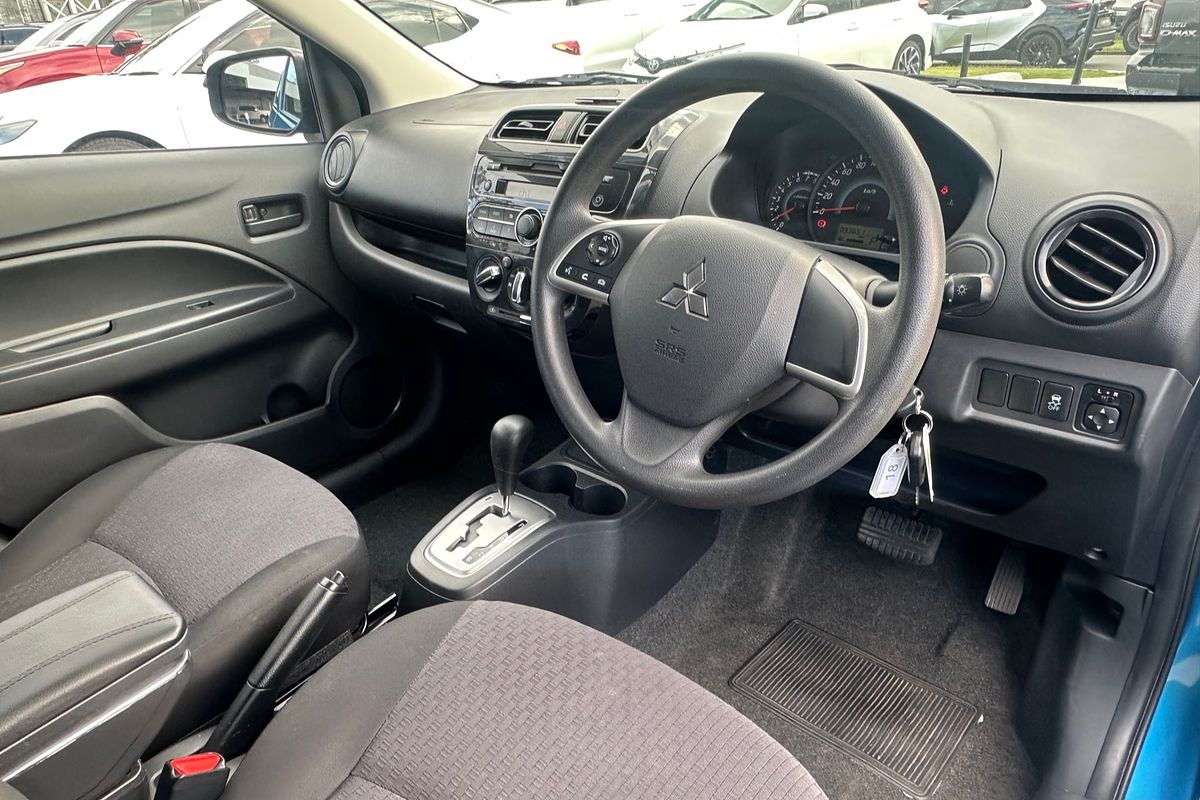 2018 Mitsubishi Mirage ES LA