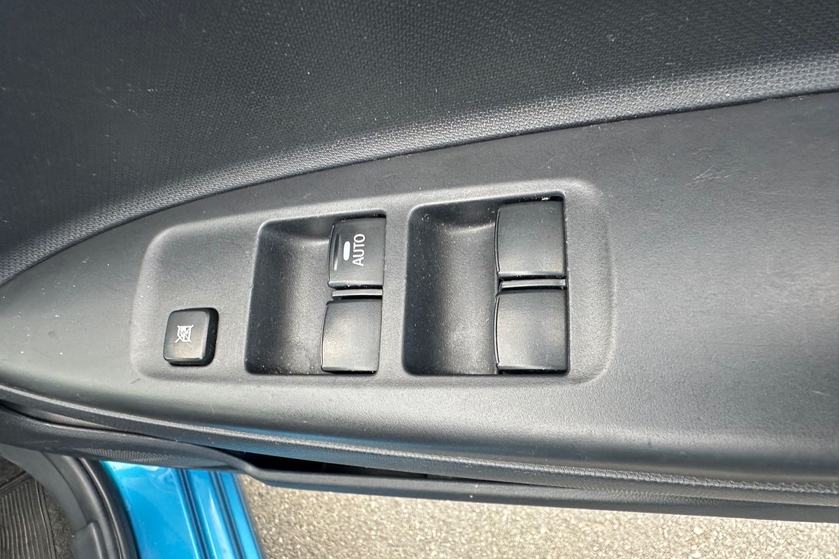 2018 Mitsubishi Mirage ES LA