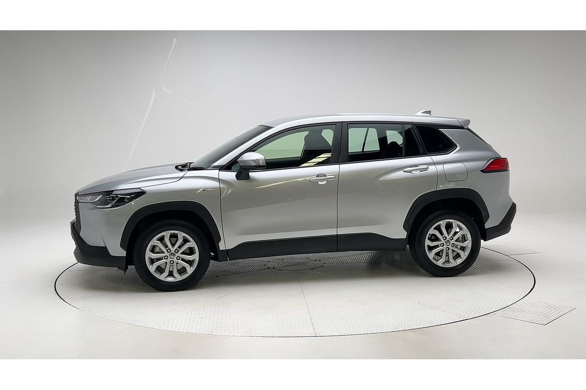 2024 Toyota Corolla Cross GX MXGH10R