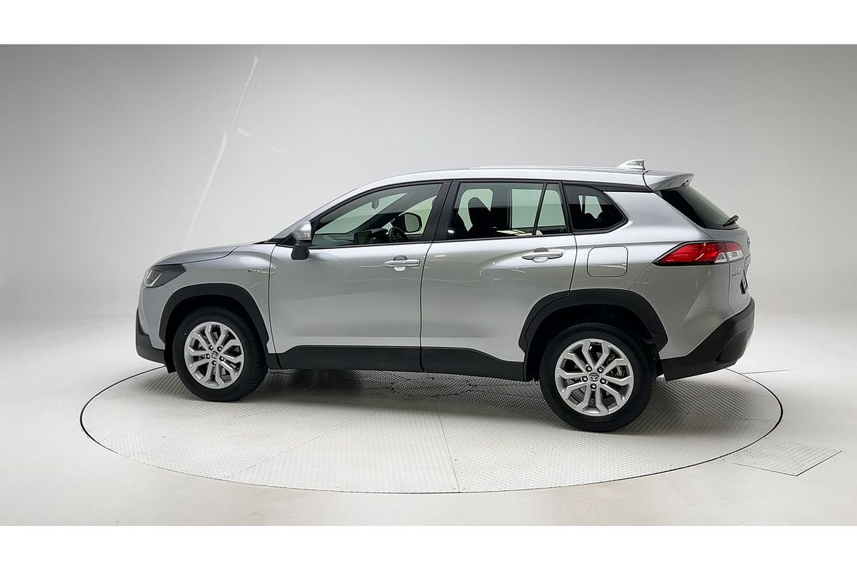 2024 Toyota Corolla Cross GX MXGH10R