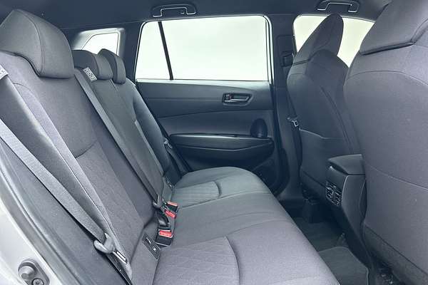 2024 Toyota Corolla Cross GX MXGH10R