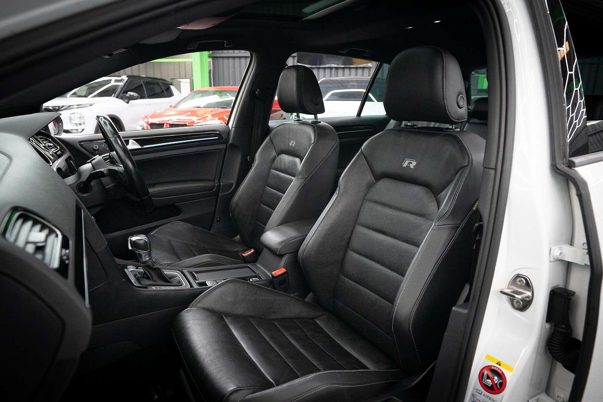 2015 Volkswagen Golf R 7